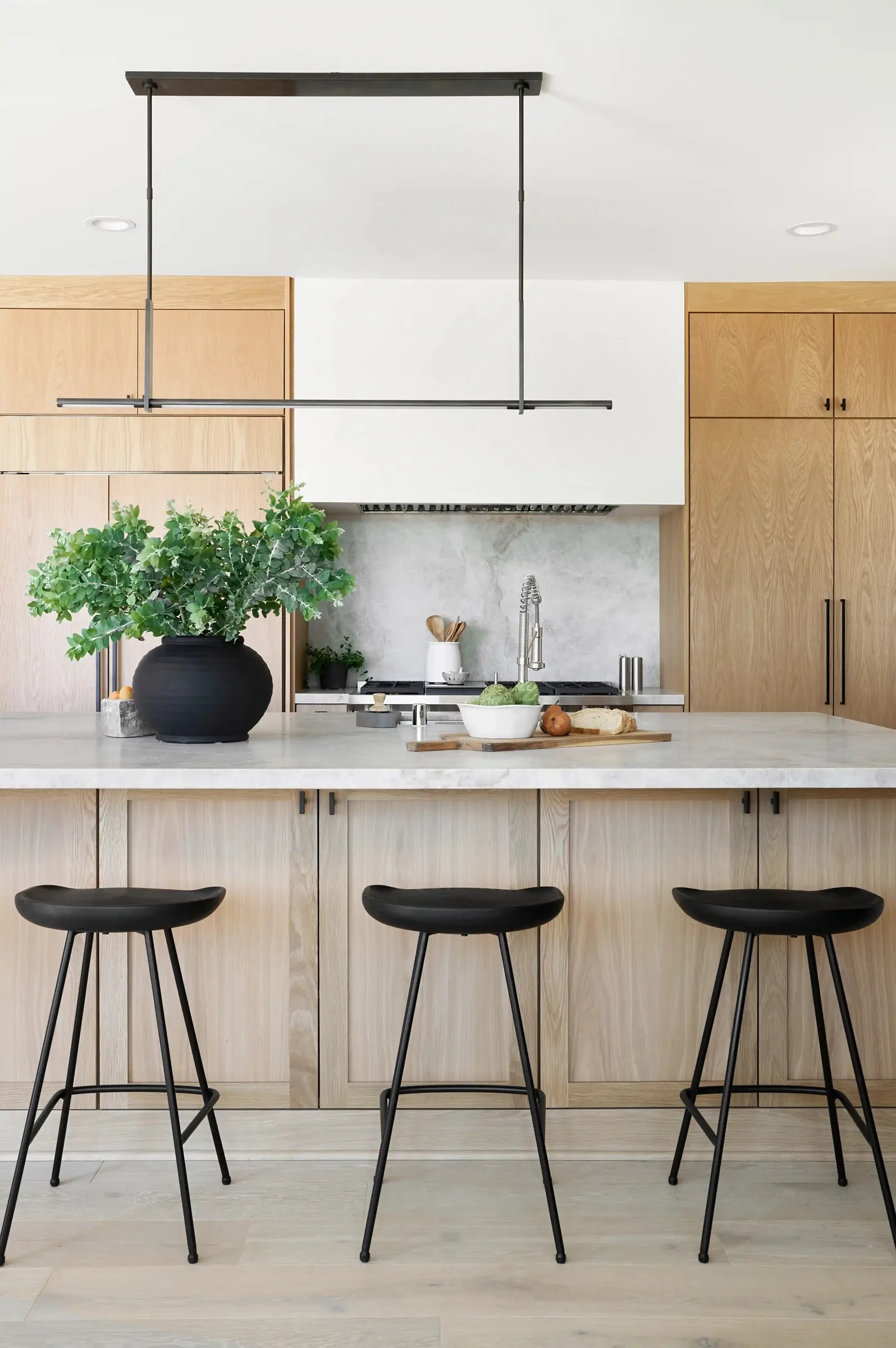 Interior photograph by Todd Huge